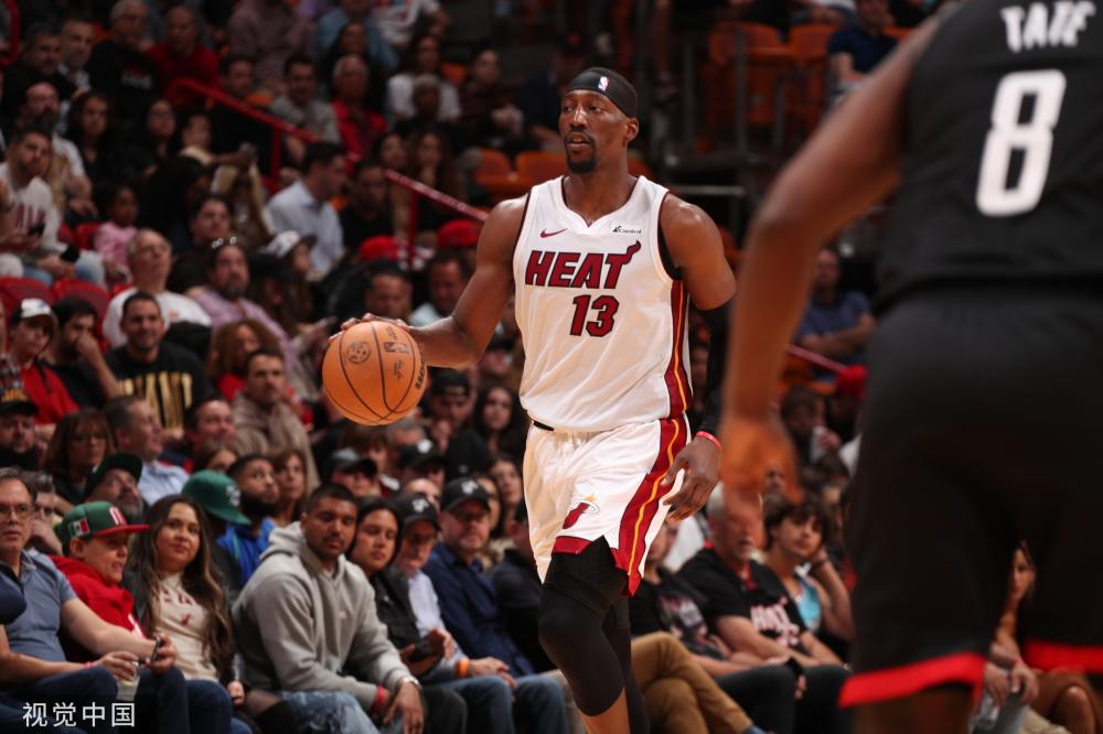 中屹立不倒 中屹立不倒